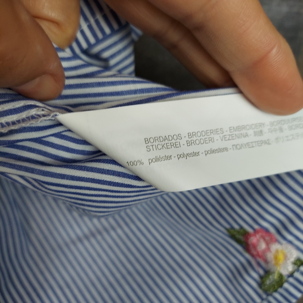 Zara Basic Collection Embroidered Cropped Top - image 8